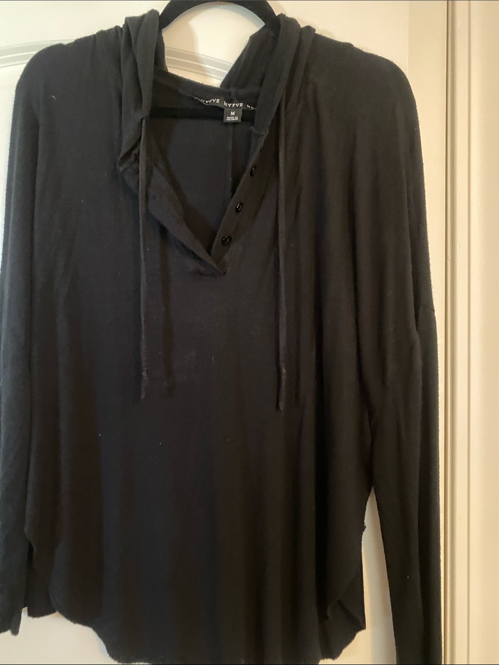 HYFVE Black V-Neck Hooded womens Sweater shirt